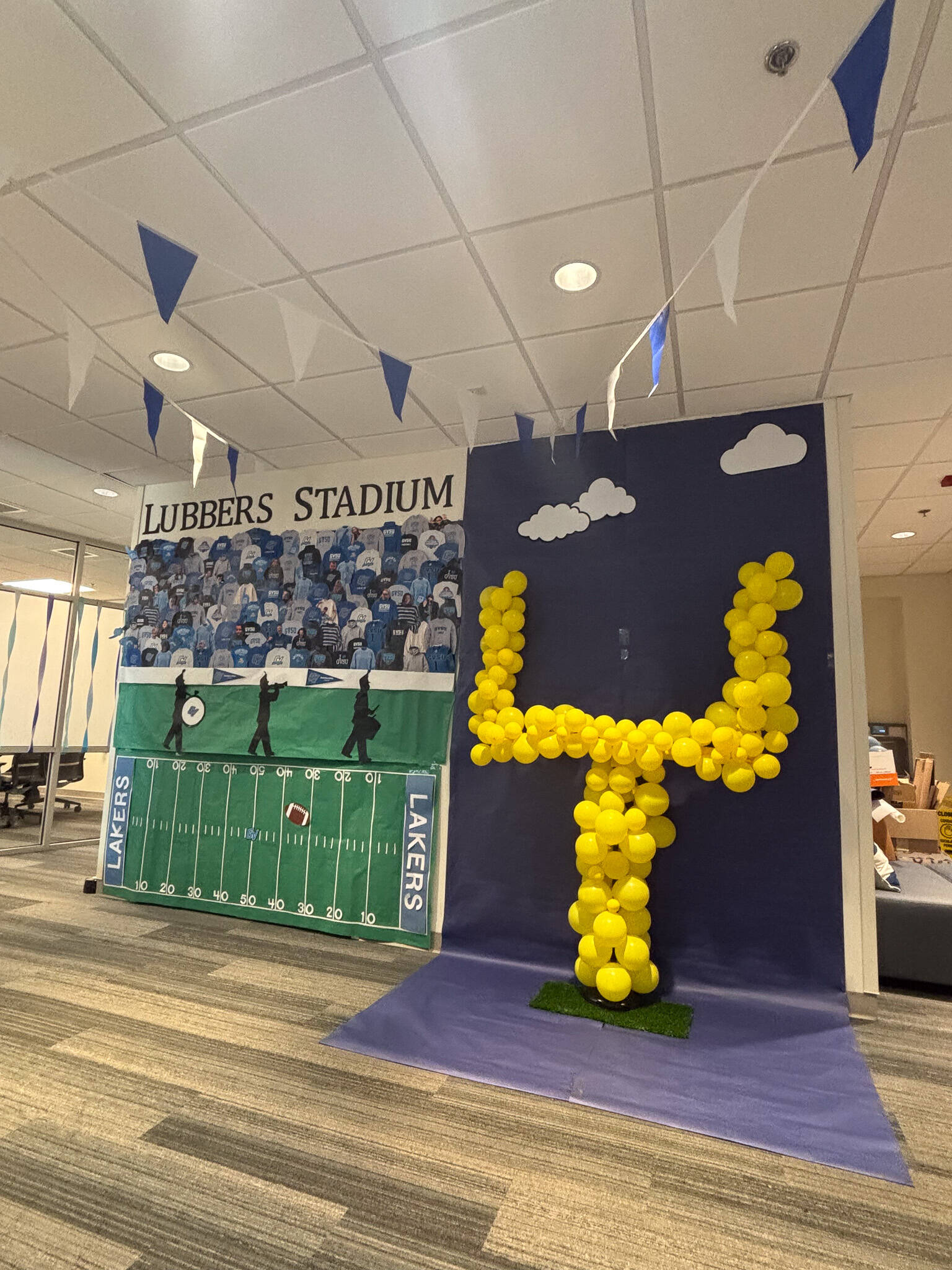 Photo of homecoming decorations